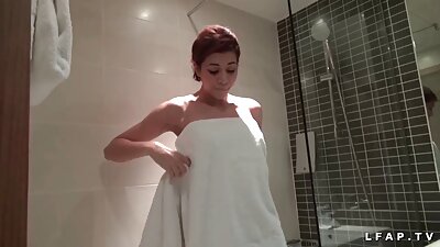Hun var så i humør til at give mig en hjemmelavet Eye Contact Blowjob-kone